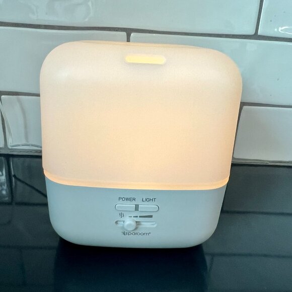 Spa-room GuardianAir Color Changing Essential Oil Diffuser/Mister/Humidifier - Picture 1 of 9